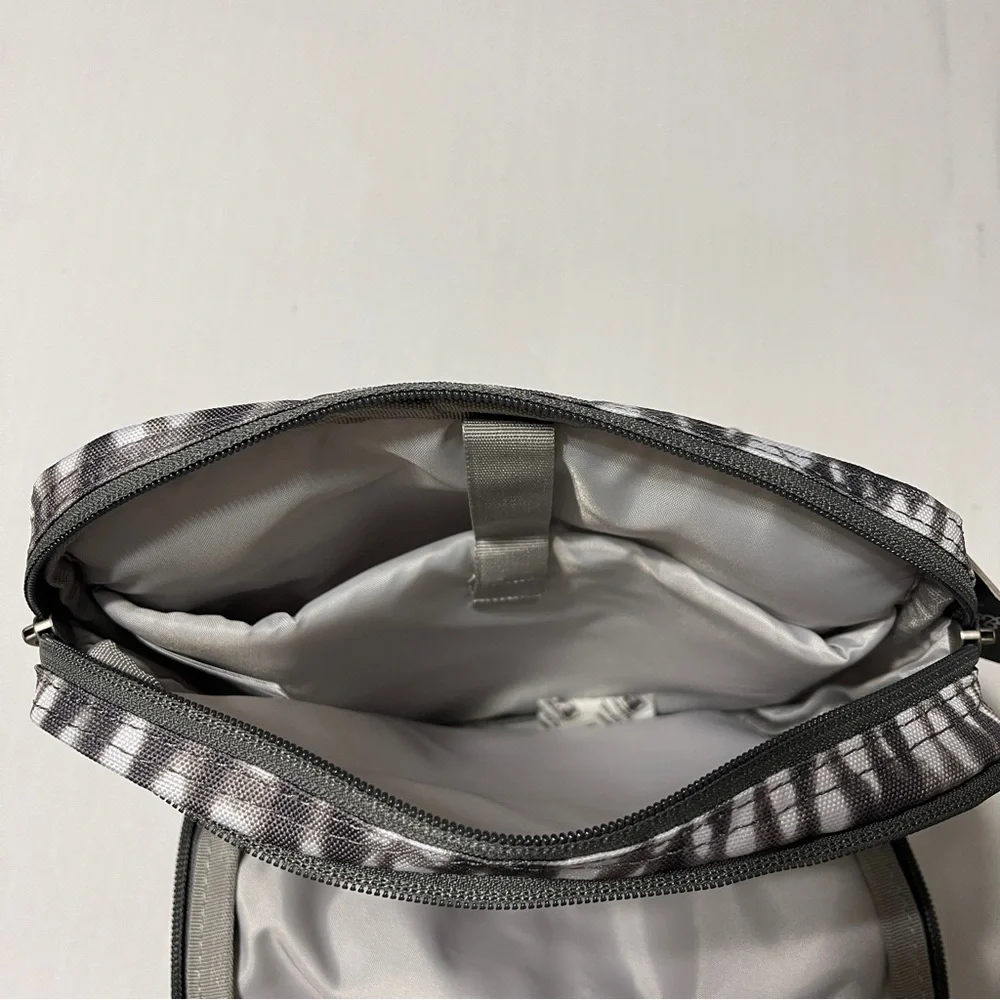 EDDIE BAUER Connect Tech Travel Bag with Adjustable Strap unisex ~ NWT